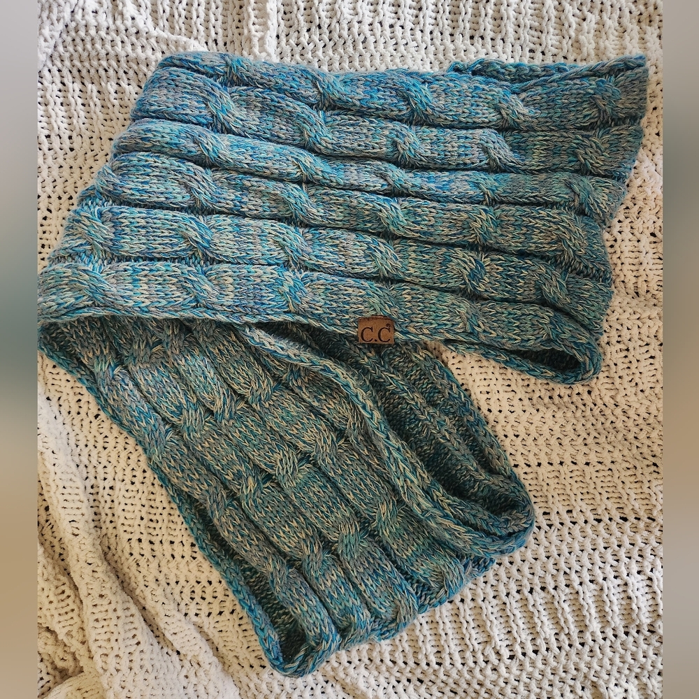 CC Knitted Infinity Scarf